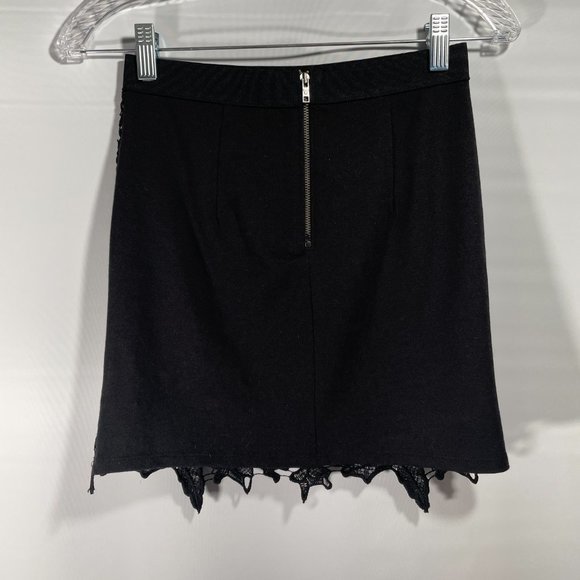 AMERICAN EAGLE‎ LACEY SKIRT - Picture 2 of 5
